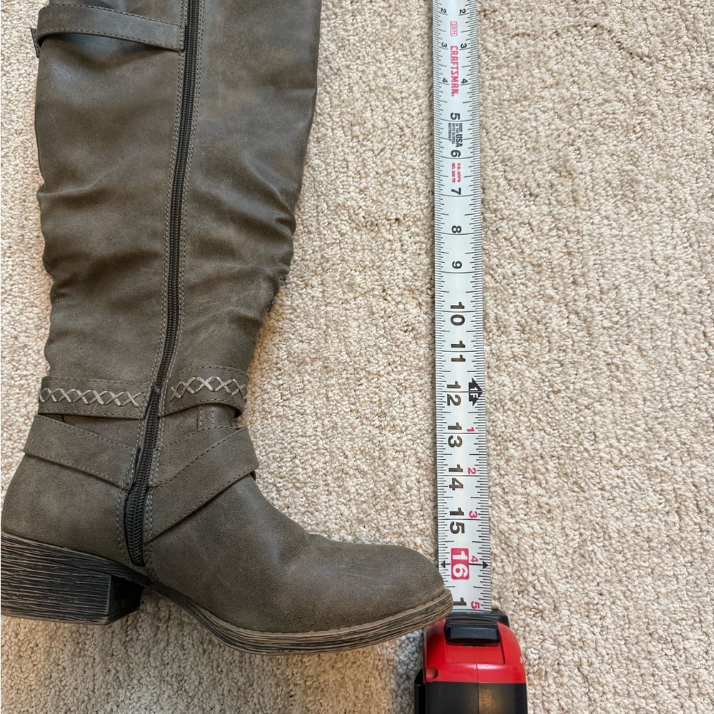 Rampage Western Women’s Mid Calf Gray Zip Up Distressed Boots Women’s 7.5M M - Picture 3 of 16
